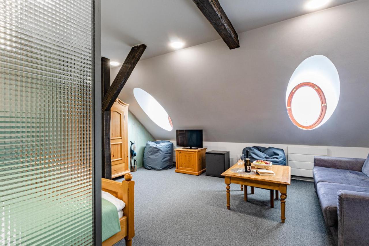 Wellness Hotel Zamecek Jetrichovice  Luaran gambar