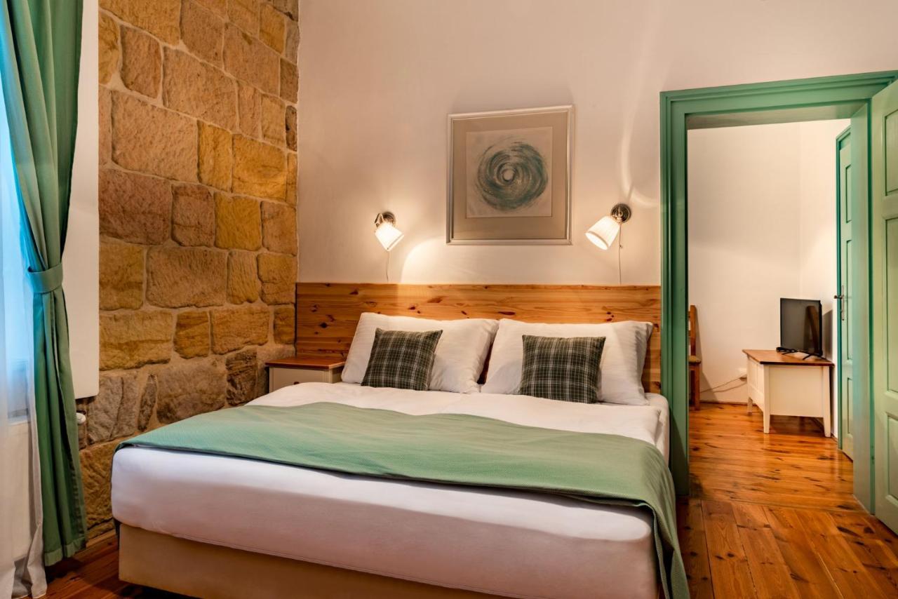 Wellness Hotel Zamecek Jetrichovice  Luaran gambar