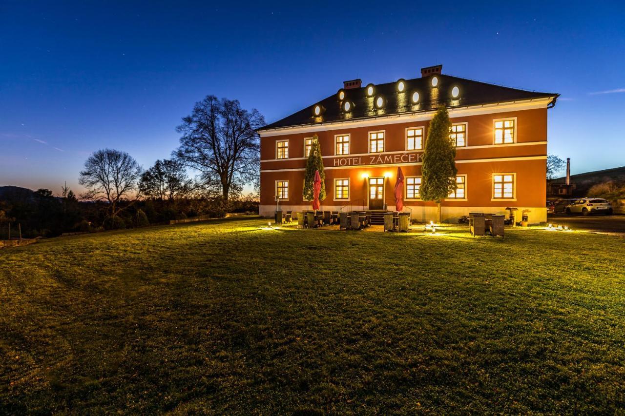 Wellness Hotel Zamecek Jetrichovice  Luaran gambar