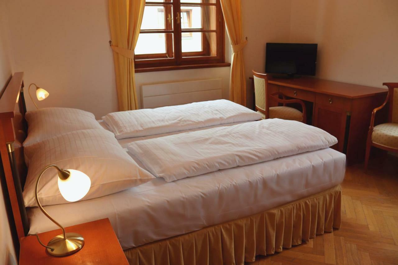 Wellness Hotel Zamecek Jetrichovice  Luaran gambar
