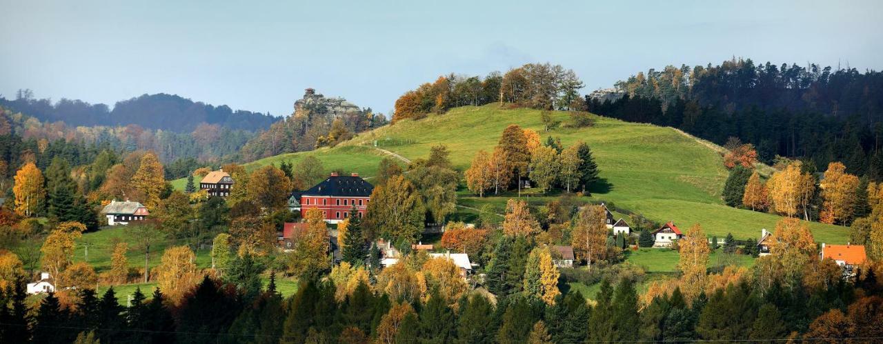 Wellness Hotel Zamecek Jetrichovice  Luaran gambar